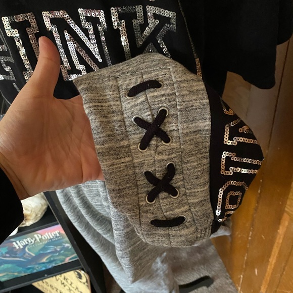 LIMITED EDITION SEQUINS MATCHING Tshirt and Joggers - Picture 11 of 11